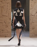 burberry-spring_summer-2022-womenswear-presentation-collection-look-45-kateryna_002