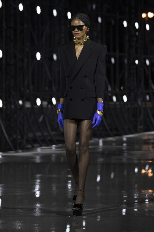 sl_summer_ss22_runway_hr_31