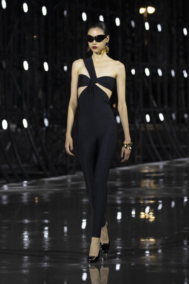 sl_summer_ss22_runway_hr_32