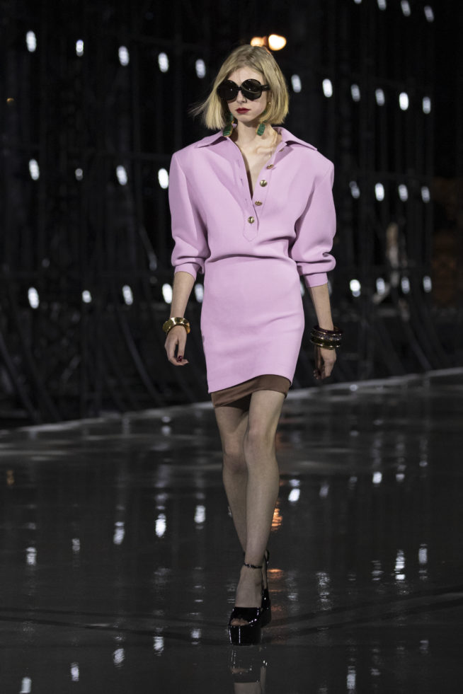 sl_summer_ss22_runway_hr_45