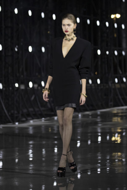 sl_summer_ss22_runway_hr_46