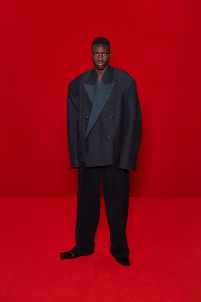 00006-balenciaga-rtw-spring22-paris-credit-brand