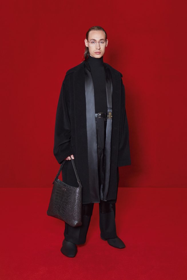 00011-balenciaga-rtw-spring22-paris-credit-brand