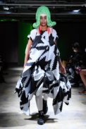 00012-comme-des-garcons-spring-22-rtw-tokyo-credit-brand