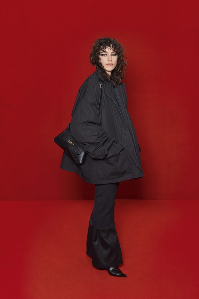 00014-balenciaga-rtw-spring22-paris-credit-brand
