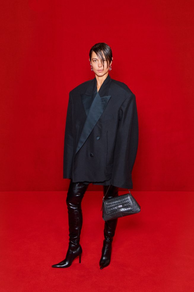 00016-balenciaga-rtw-spring22-paris-credit-brand