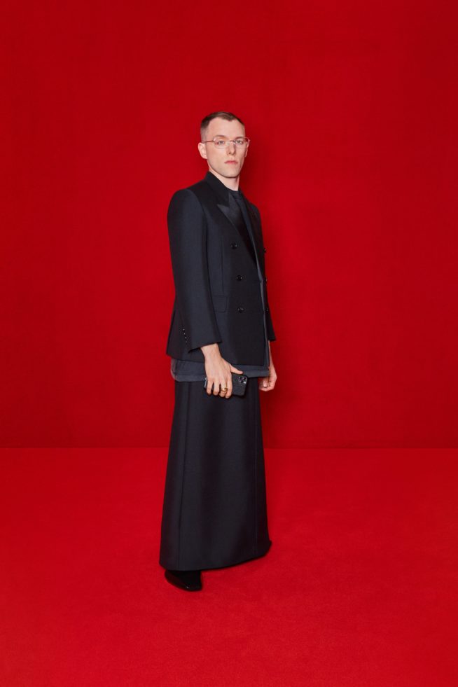00023-balenciaga-rtw-spring22-paris-credit-brand