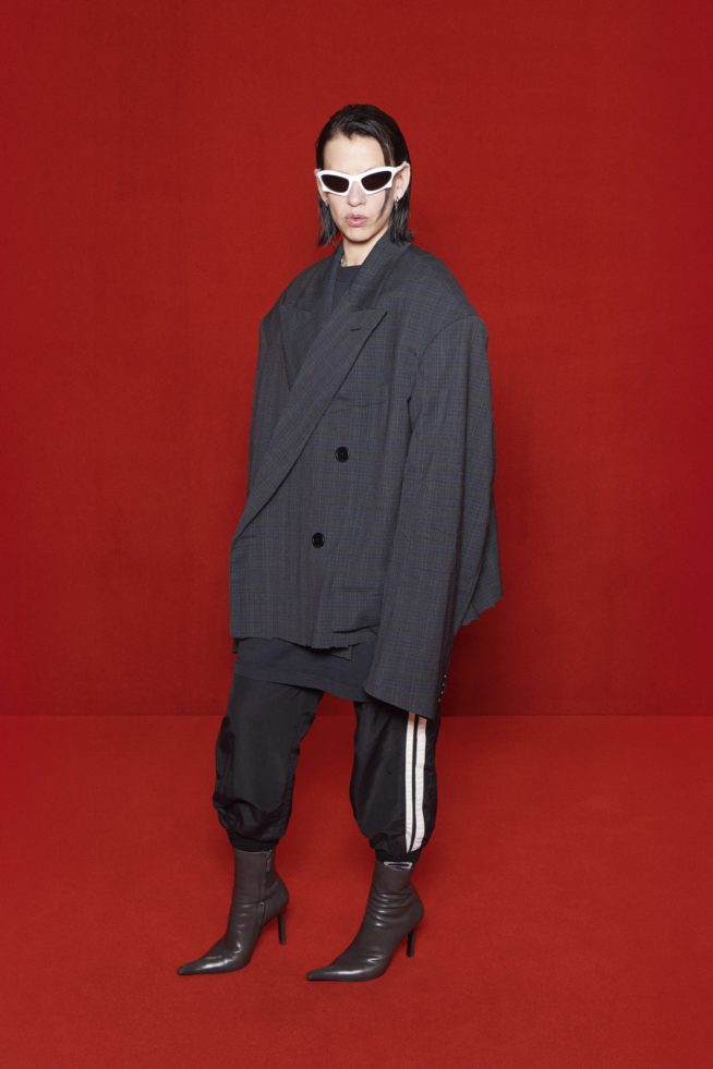 00025-balenciaga-rtw-spring22-paris-credit-brand