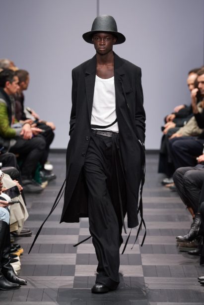 00028-ann-demeulemeester-spring-22-rtw-paris-credit-gorunway