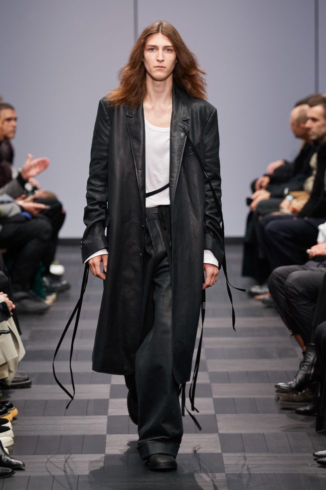 00029-ann-demeulemeester-spring-22-rtw-paris-credit-gorunway