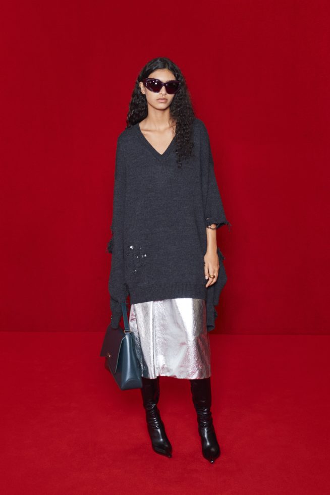 00029-balenciaga-rtw-spring22-paris-credit-brand