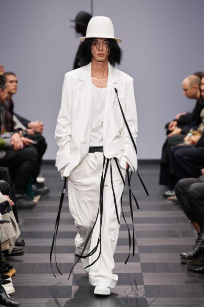 00033-ann-demeulemeester-spring-22-rtw-paris-credit-gorunway