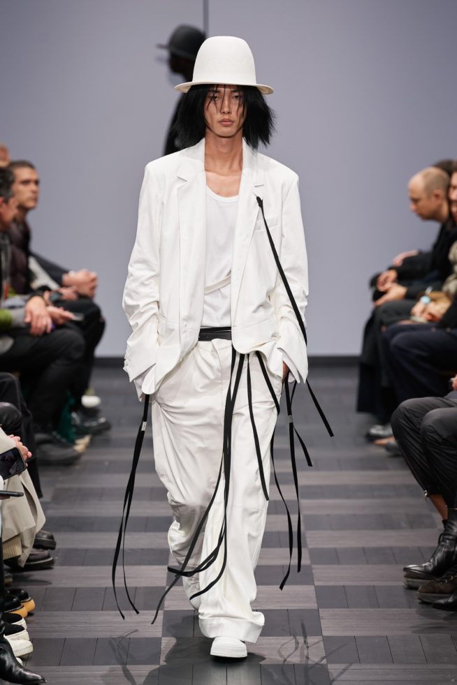 00033-ann-demeulemeester-spring-22-rtw-paris-credit-gorunway