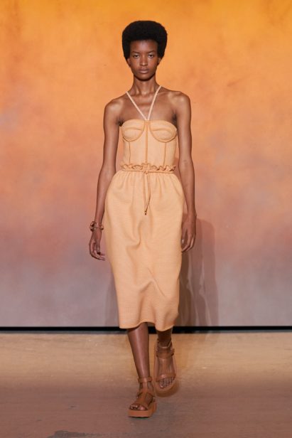 00033-hermes-spring-22-rtw-paris-credit-gorunway
