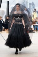 00035-alexandermcqueen-spring-22-london-credit-brand