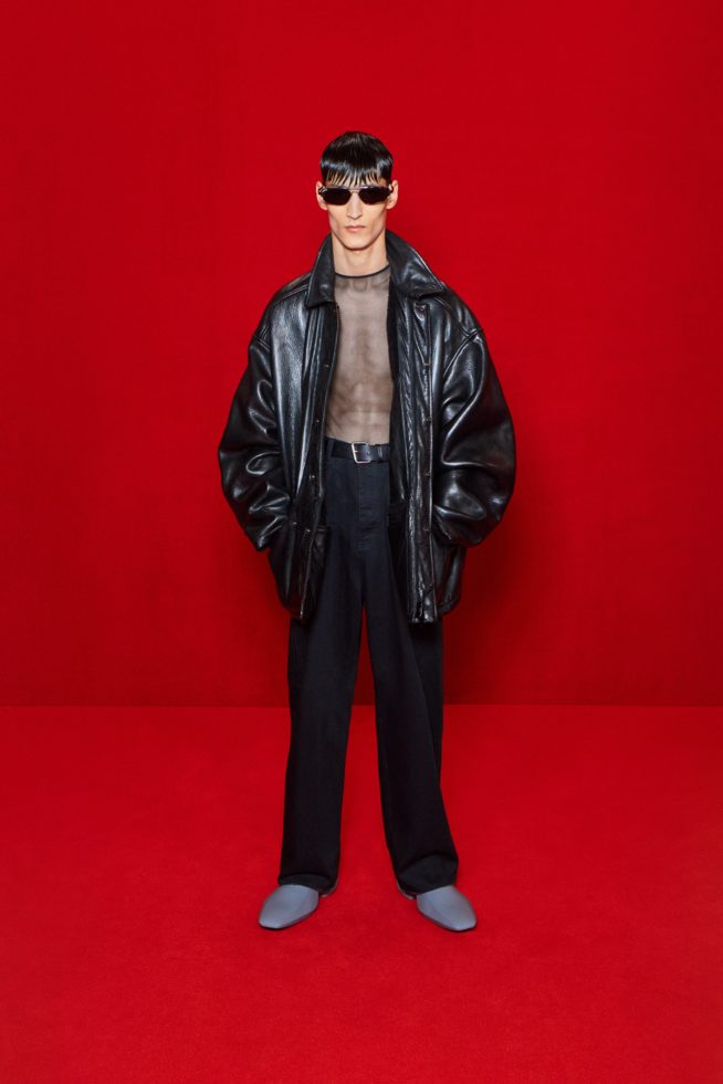 00035-balenciaga-rtw-spring22-paris-credit-brand