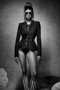 00035-schiaparelli-spring-22-rtw-paris-credit-daniel-roseberry