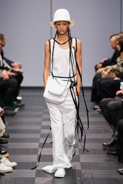 00037-ann-demeulemeester-spring-22-rtw-paris-credit-gorunway