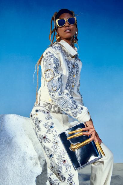 00040-schiaparelli-spring-22-rtw-paris-credit-daniel-roseberry