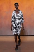 00046-hermes-spring-22-rtw-paris-credit-gorunway