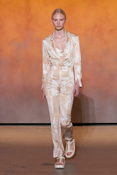 00049-hermes-spring-22-rtw-paris-credit-gorunway