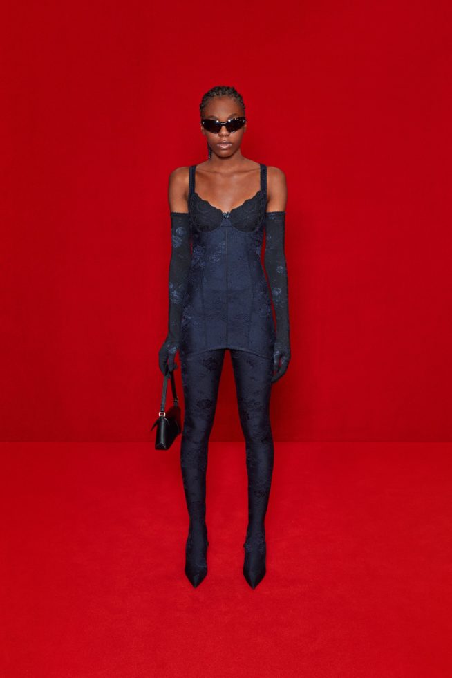 00061-balenciaga-rtw-spring22-paris-credit-brand