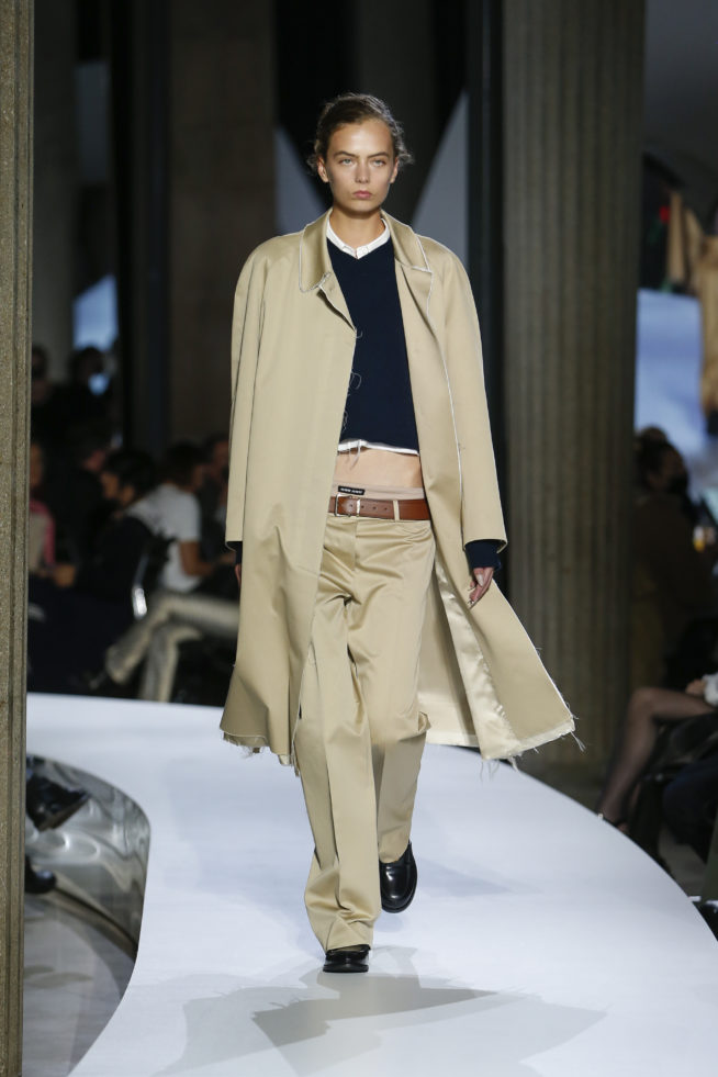 miumiu_ss22_look-2