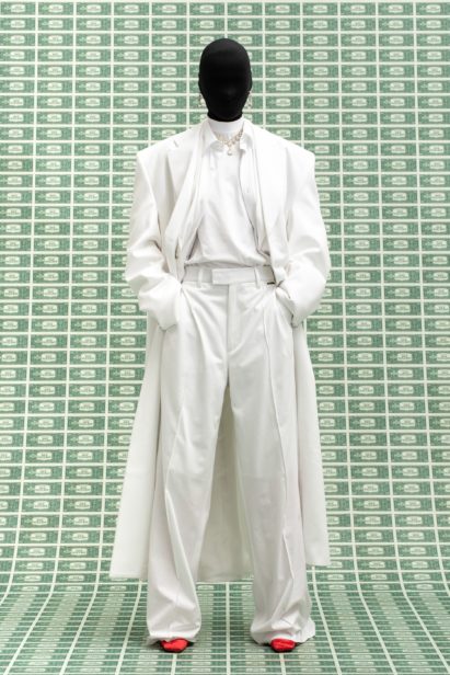 00001-vetements-fall-22-credit-gio-staiano