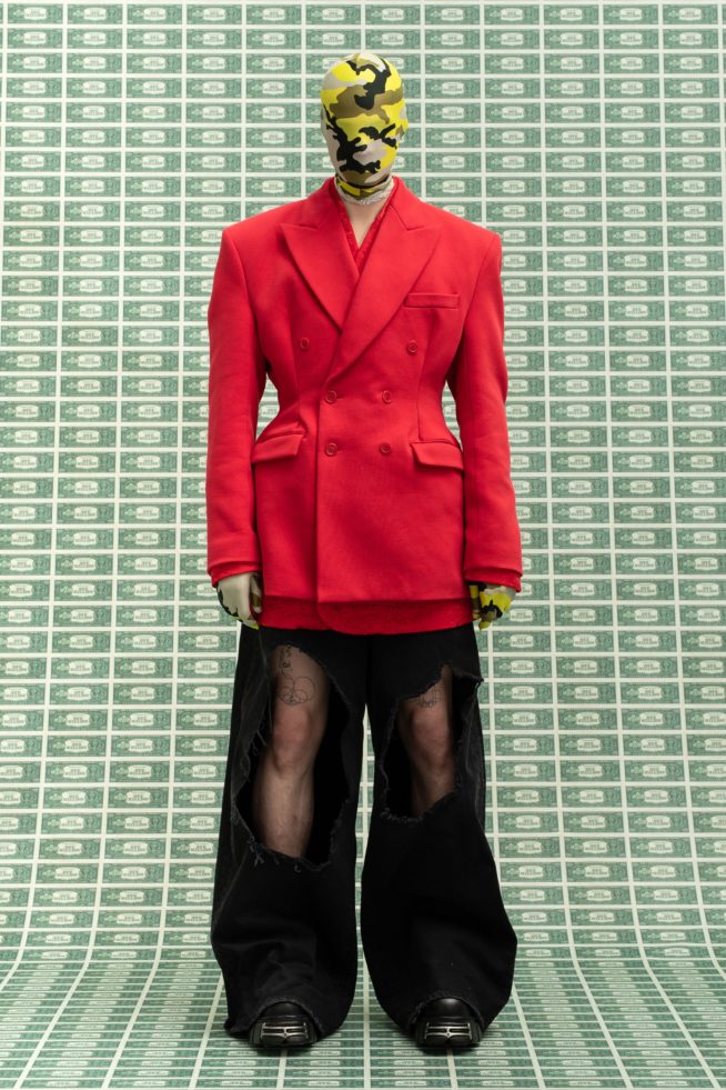 00006-vetements-fall-22-credit-gio-staiano