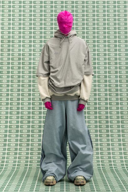 00011-vetements-fall-22-credit-gio-staiano