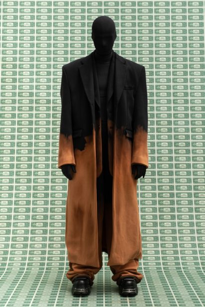 00014-vetements-fall-22-credit-gio-staiano