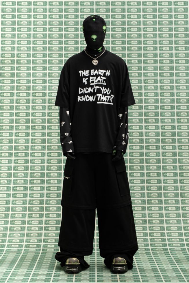 00017-vetements-fall-22-credit-gio-staiano