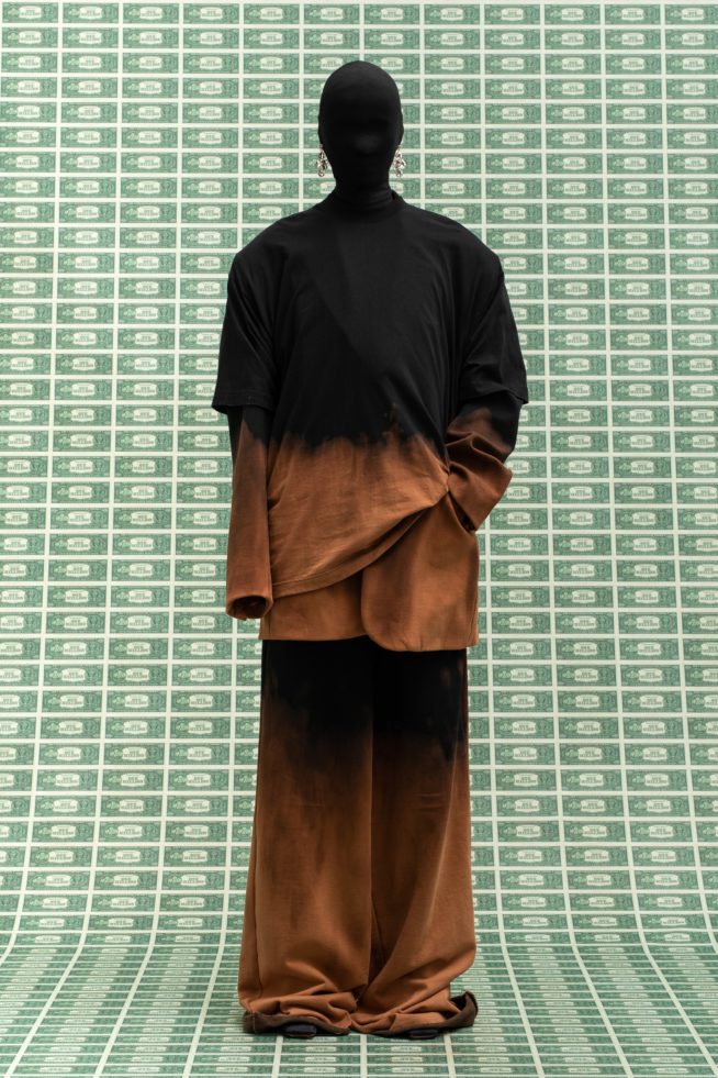 00018-vetements-fall-22-credit-gio-staiano