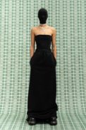 00021-vetements-fall-22-credit-gio-staiano