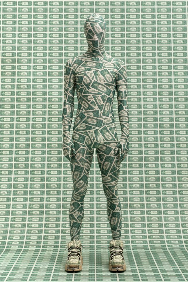 00032-vetements-fall-22-credit-gio-staiano