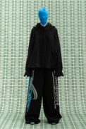 00035-vetements-fall-22-credit-gio-staiano