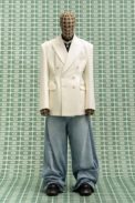 00043-vetements-fall-22-credit-gio-staiano
