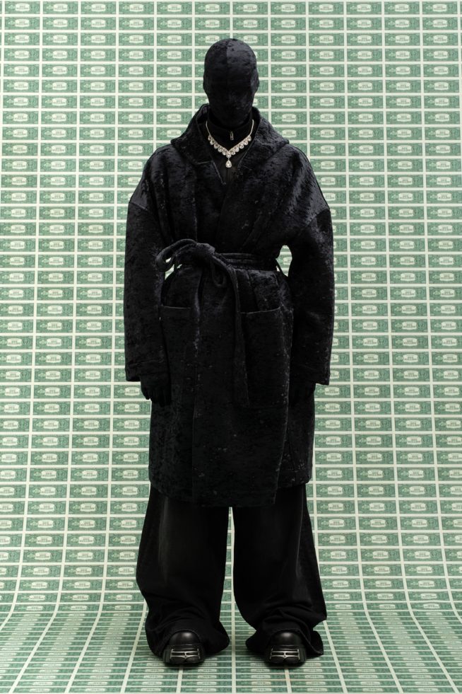 00046-vetements-fall-22-credit-gio-staiano