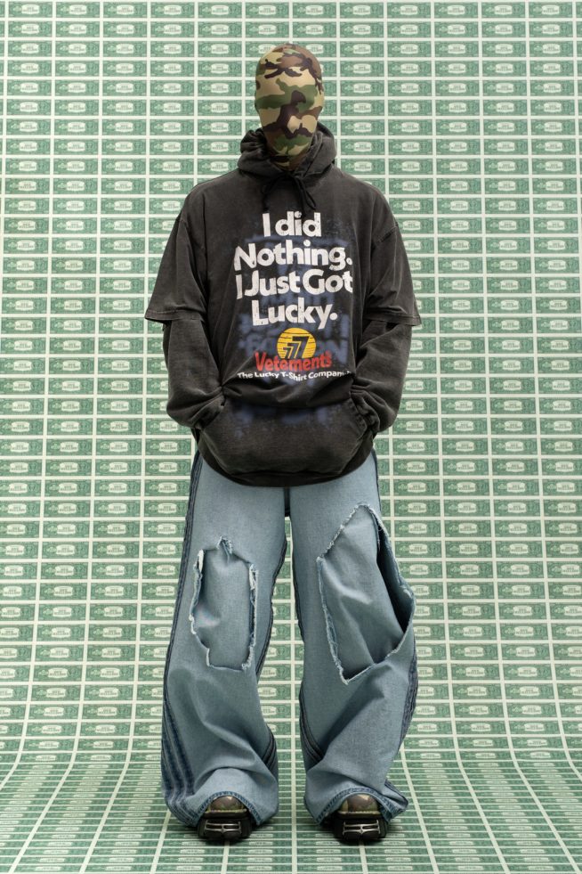 00050-vetements-fall-22-credit-gio-staiano