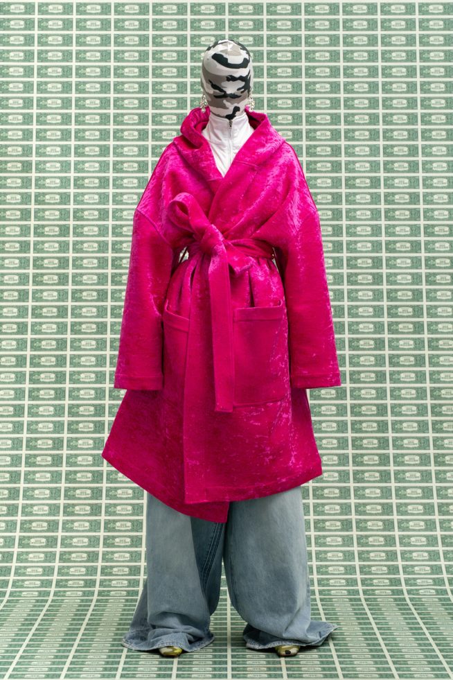 00051-vetements-fall-22-credit-gio-staiano