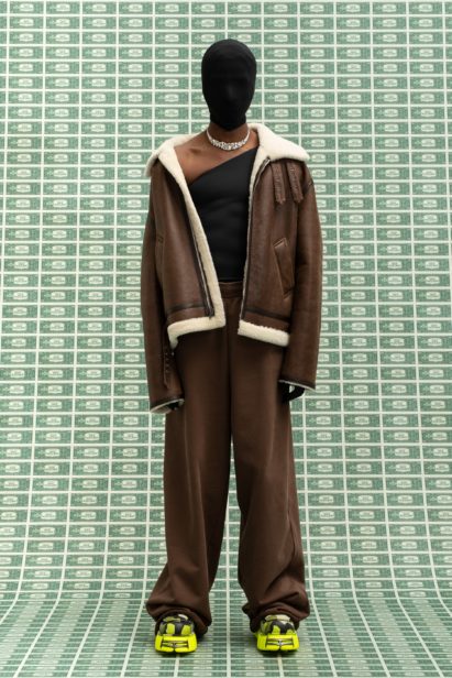 00054-vetements-fall-22-credit-gio-staiano