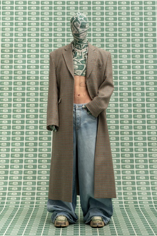 00056-vetements-fall-22-credit-gio-staiano