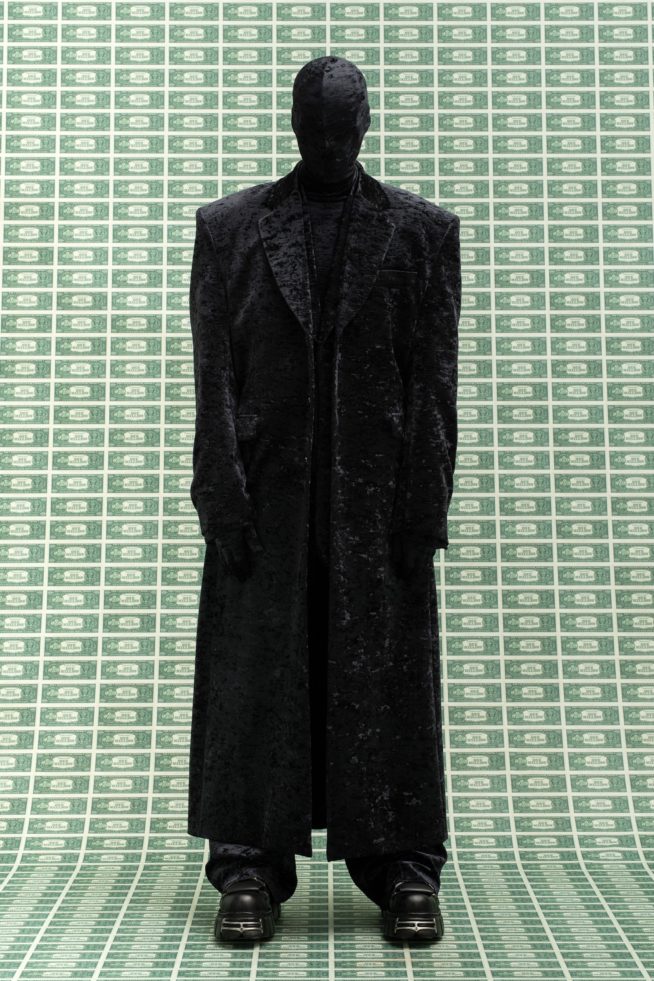 00066-vetements-fall-22-credit-gio-staiano