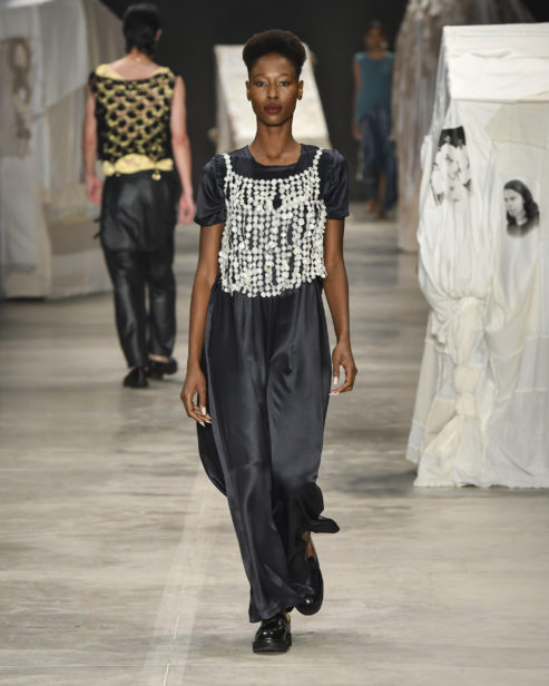 Angela Brito - SPFW N52


Foto: Ze Takahashi/ FOTOSITE
