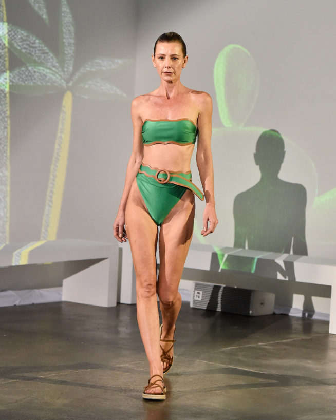 Desfile Agua de Coco

Coleção Tarsila

foto: Zé Takahashi / Fotosite