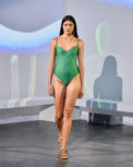 Desfile Agua de Coco

Coleção Tarsila

foto: Zé Takahashi / Fotosite