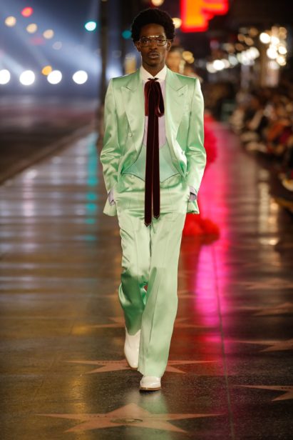 look_014