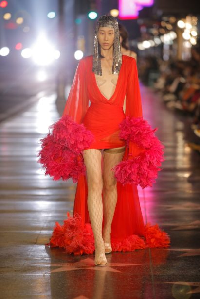 look_015