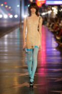 look_016