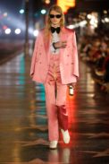 look_018